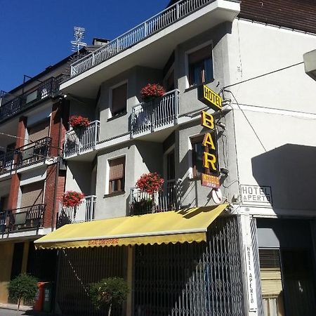 Dufour Hotel Châtillon Buitenkant foto